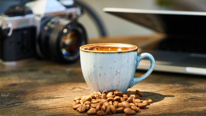 Pourquoi les machines à espresso empêchent le café de devenir un produit de  dégustation? - Brûlerie du Quai